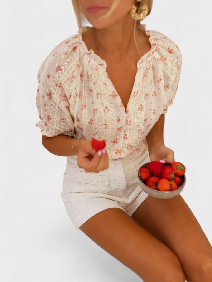 PAULA | Blomsterbluse med sommerlig charme