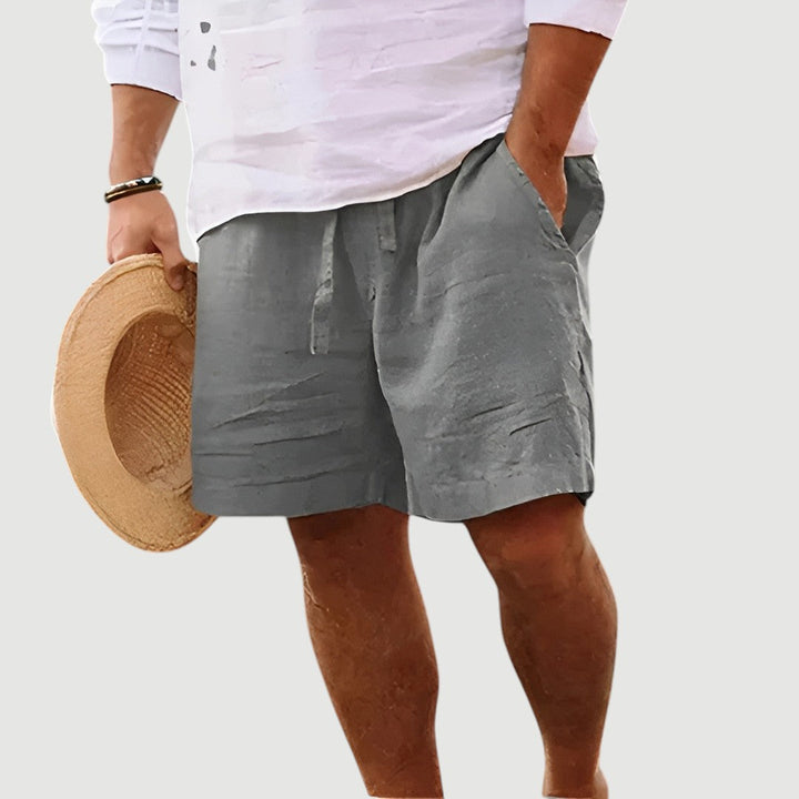 ZACHARIAS LINEN SHORTS | Håndværk og komfort til sommerens eventyr