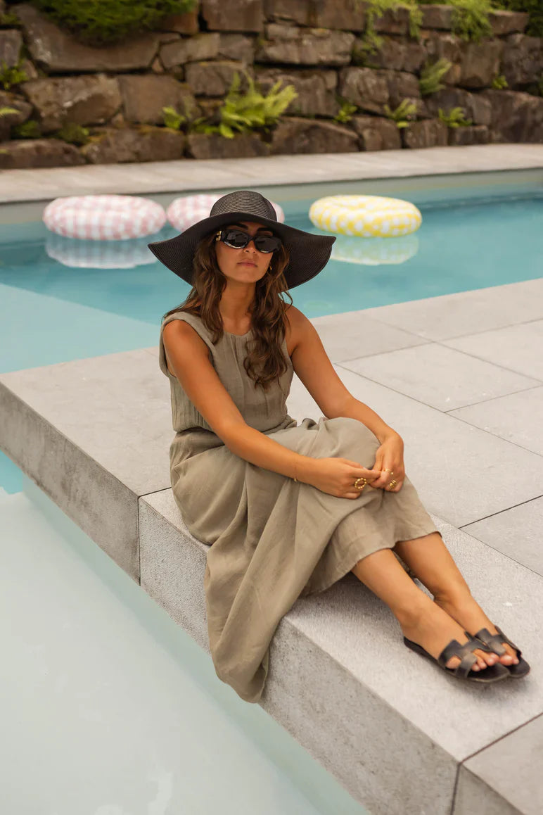 Sofie | Sommerkjole i elegant khaki